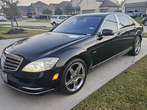 Used 2012 Mercedes-Benz S 550 image 1