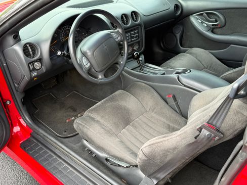 Used 1996 Pontiac Firebird Trans Am RWD image 6