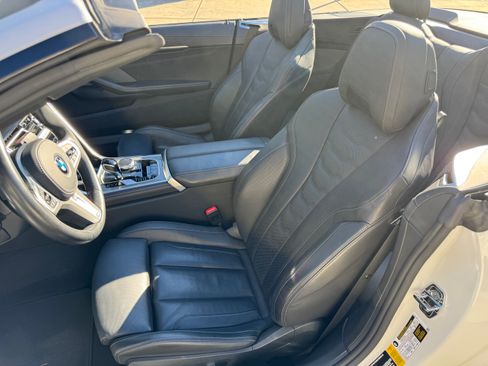 Used 2023 BMW 840i Convertible image 23