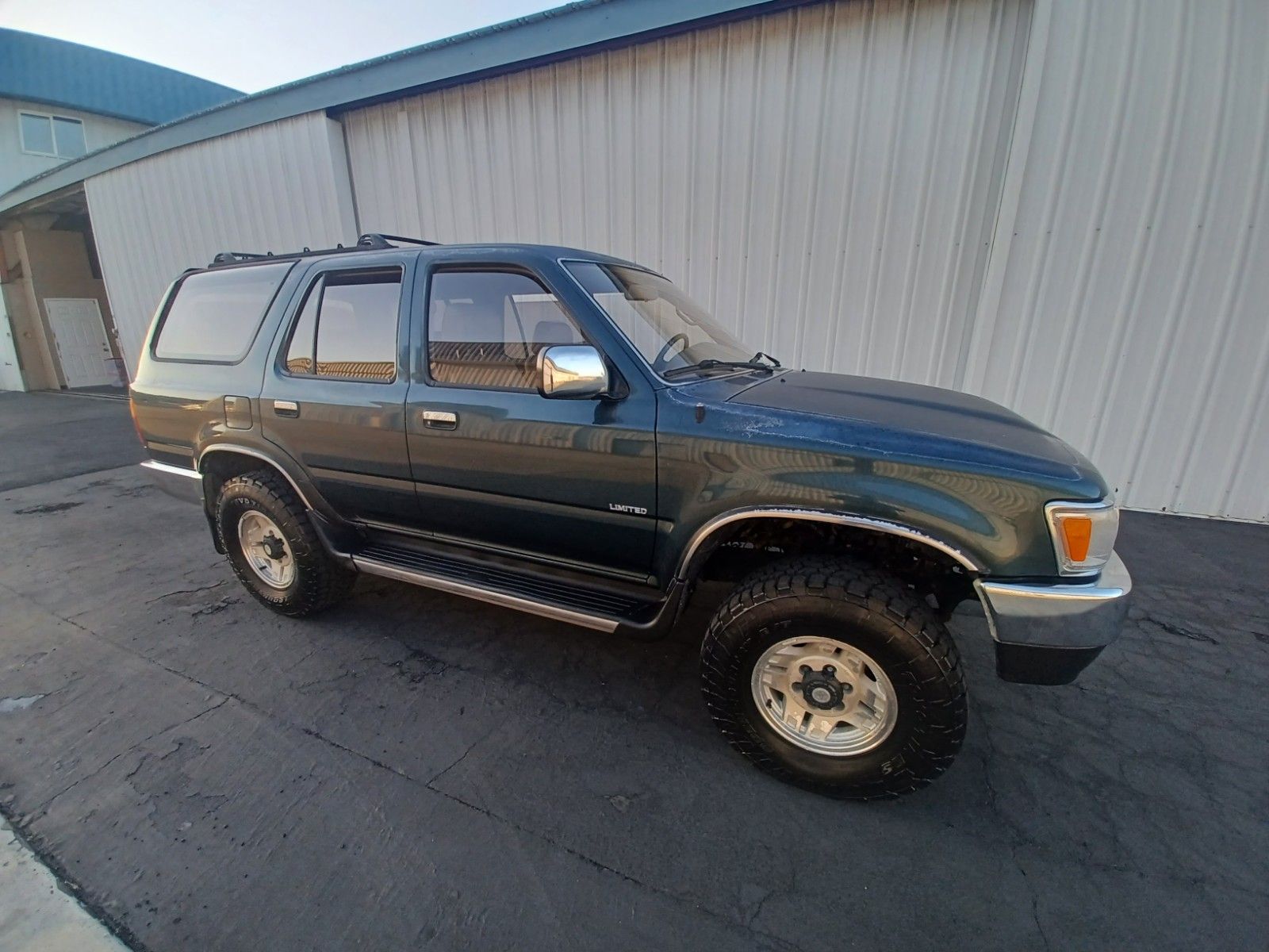 Used 1995 Toyota 4Runner SR5 AWD/4WD image 5
