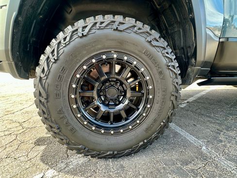 Used 2021 RAM 1500 TRX w/ TRX Lanuch Edition image 31