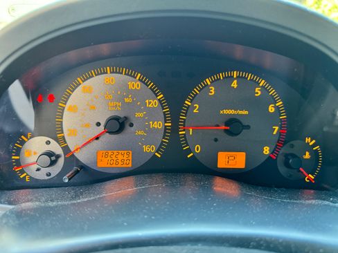 Used 2003 INFINITI G35 Coupe w/ Premium Pkg image 19