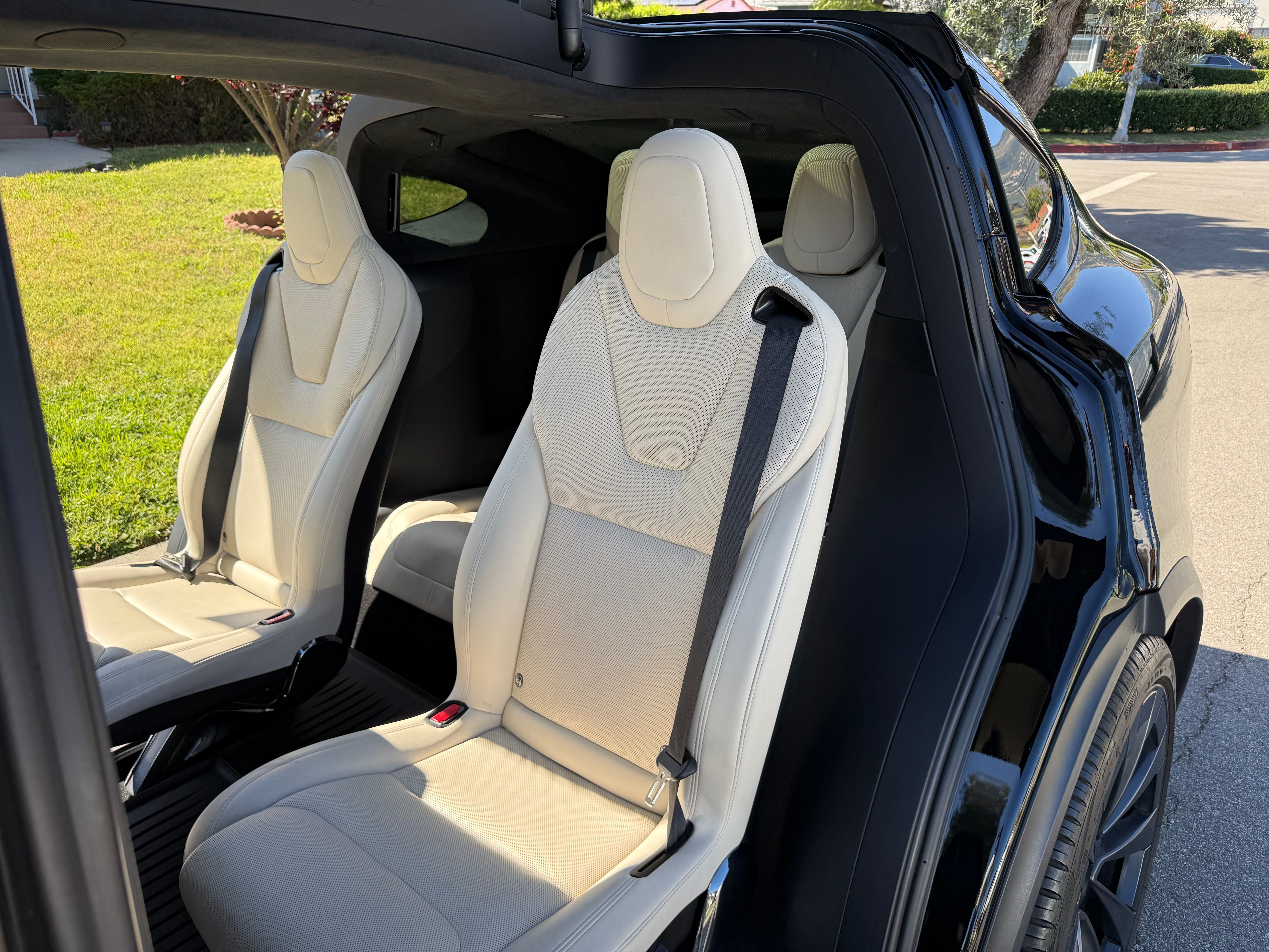 Used 2023 Tesla Model X AWD/4WD image 20