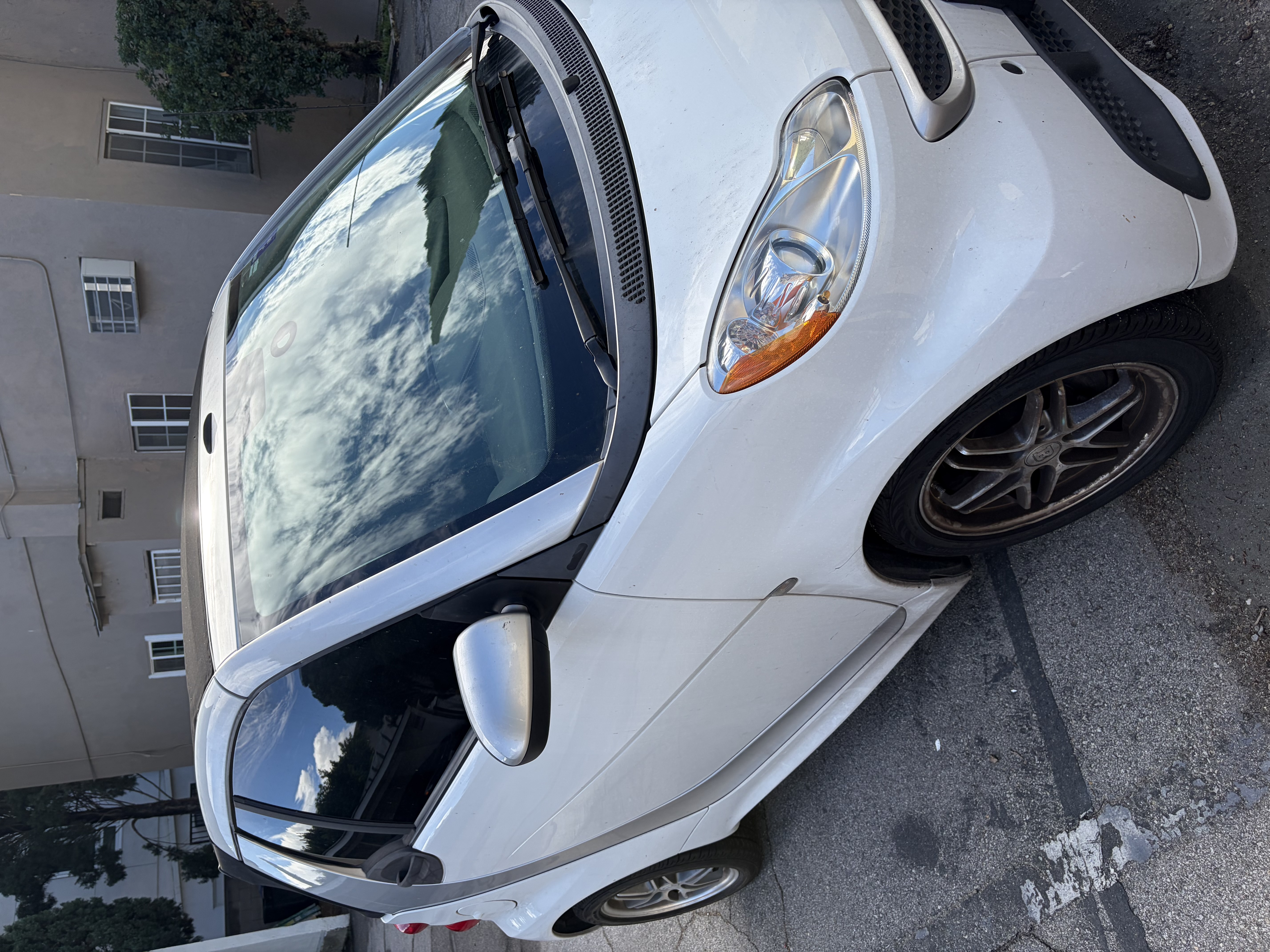 Used 2015 smart fortwo passion RWD image 10