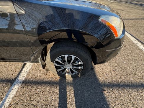 Used 2009 Nissan Rogue S image 9