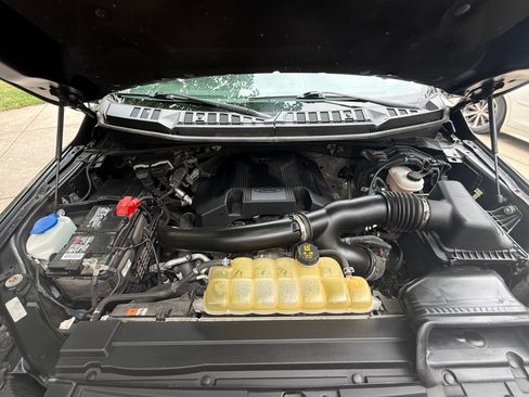 Used 2019 Ford F150 XLT w/ Equipment Group 301A Mid AWD/4WD image 5