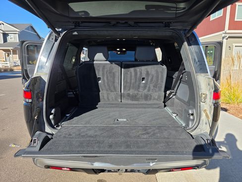 Used 2023 Rivian R1S Adventure image 29