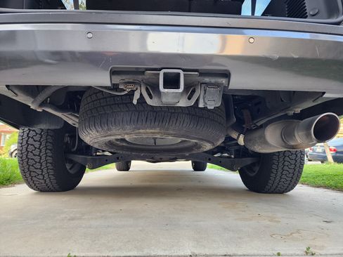 Used 2016 Ford Expedition EL XLT image 25