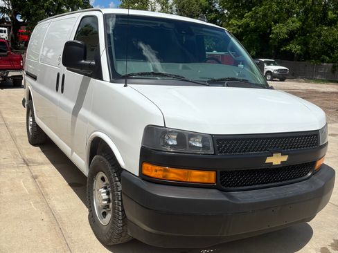 Used 2020 Chevrolet Express 2500 w/ Safety Package RWD image 1