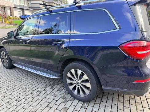 Used 2019 Mercedes-Benz GLS 450 4MATIC image 4