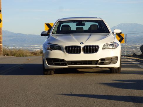 Used 2014 BMW 535i xDrive Sedan image 4