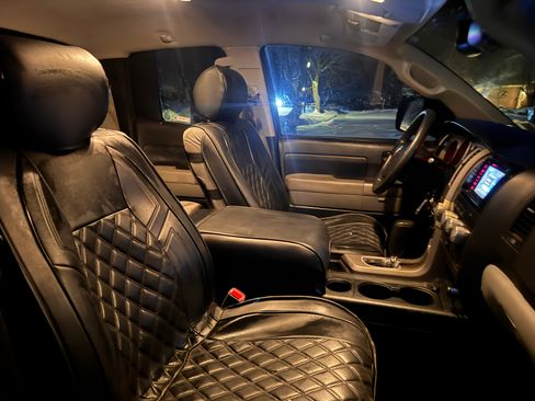 Used 2012 Toyota Tundra 4x4 Double Cab image 14