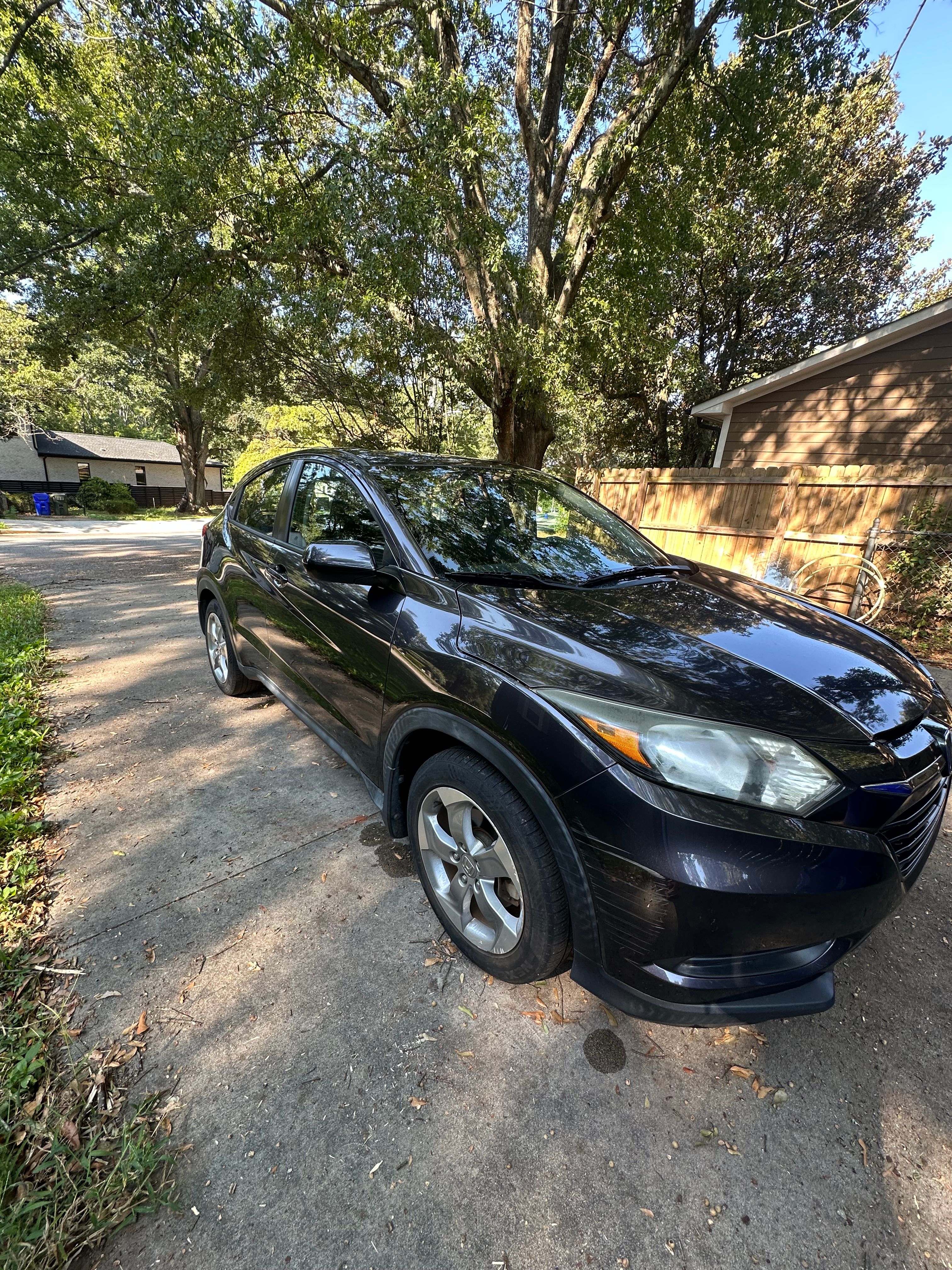 Used 2018 Honda HR-V LX image 6