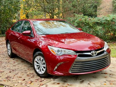 Used 2015 Toyota Camry LE