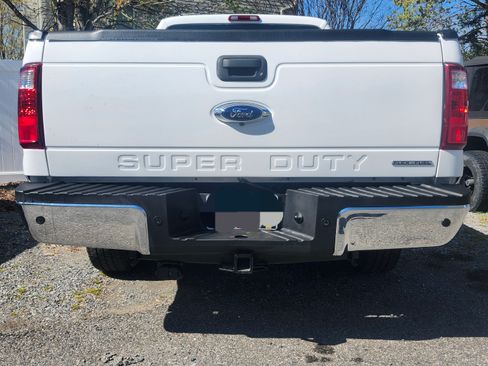 Used 2016 Ford F250 XL w/ Power Equipment Group image 18