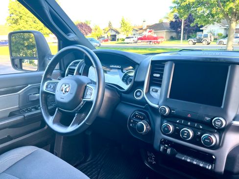 Used 2023 RAM 2500 Big Horn w/ Level 2 Equipment Group AWD/4WD image 14