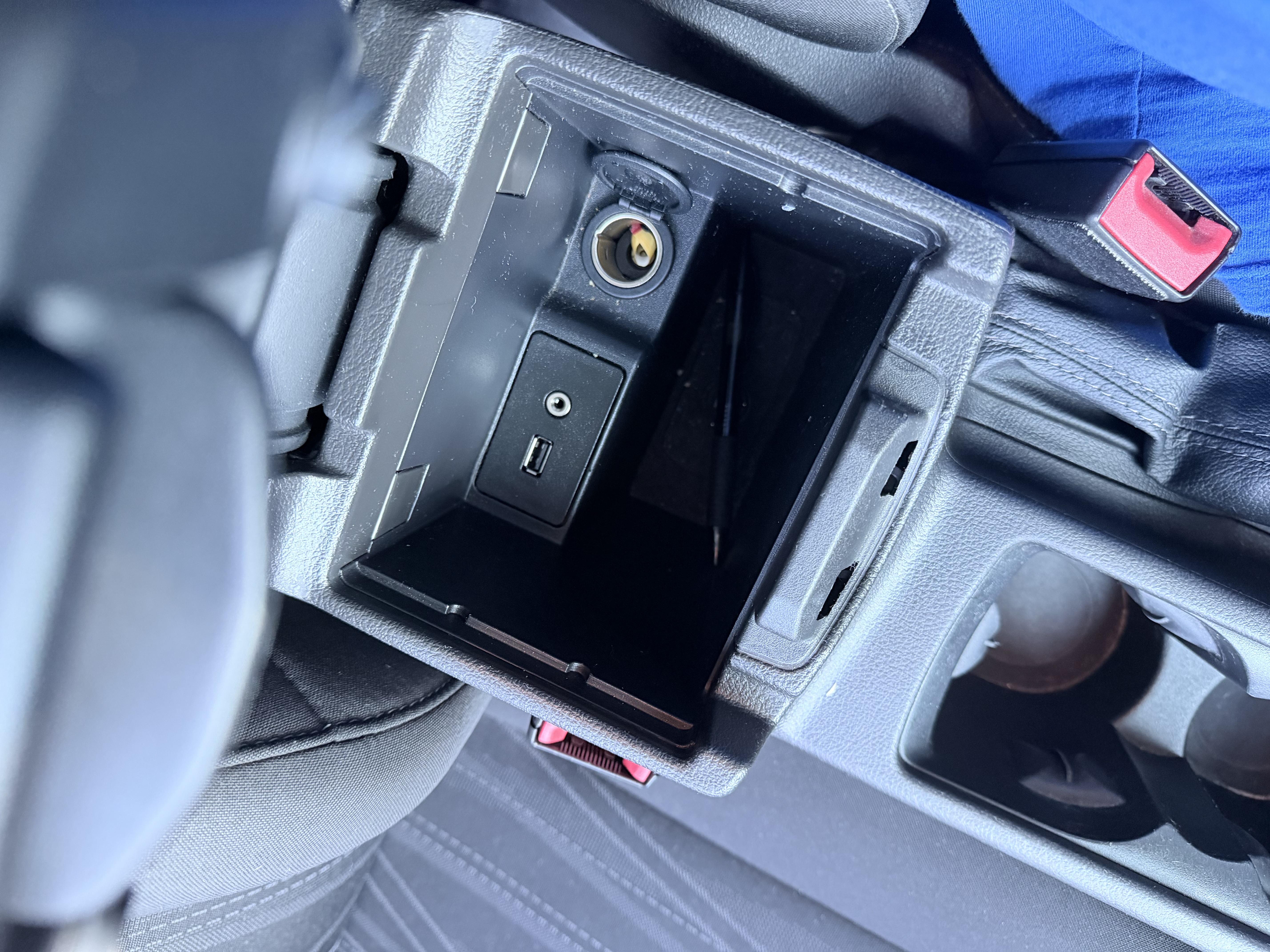 Used 2016 Ford Focus SE FWD image 14