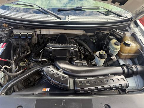 Used 2005 Ford F150 XLT image 17