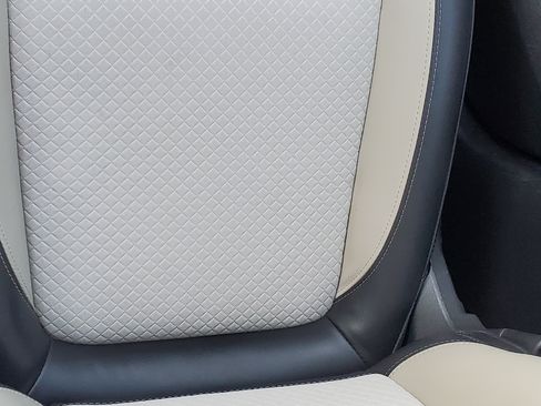 Used 2019 Buick Encore Preferred image 16