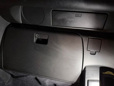 Used 2005 Nissan 350Z Touring image 30