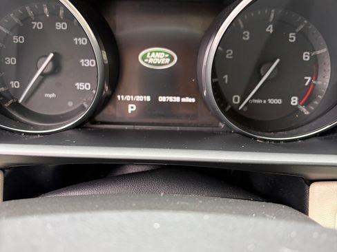 Used 2014 Land Rover Range Rover Sport HSE image 5