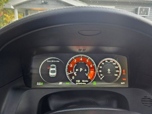 Used 2020 Jaguar XF S image 13