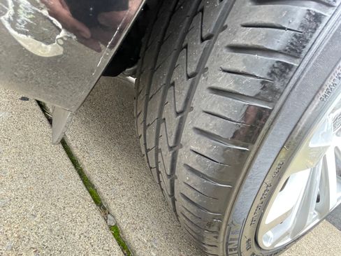 Used 2015 Audi A8 L 4.0T w/ Premium Package image 16