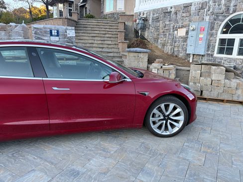 Used 2019 Tesla Model 3 Long Range image 11