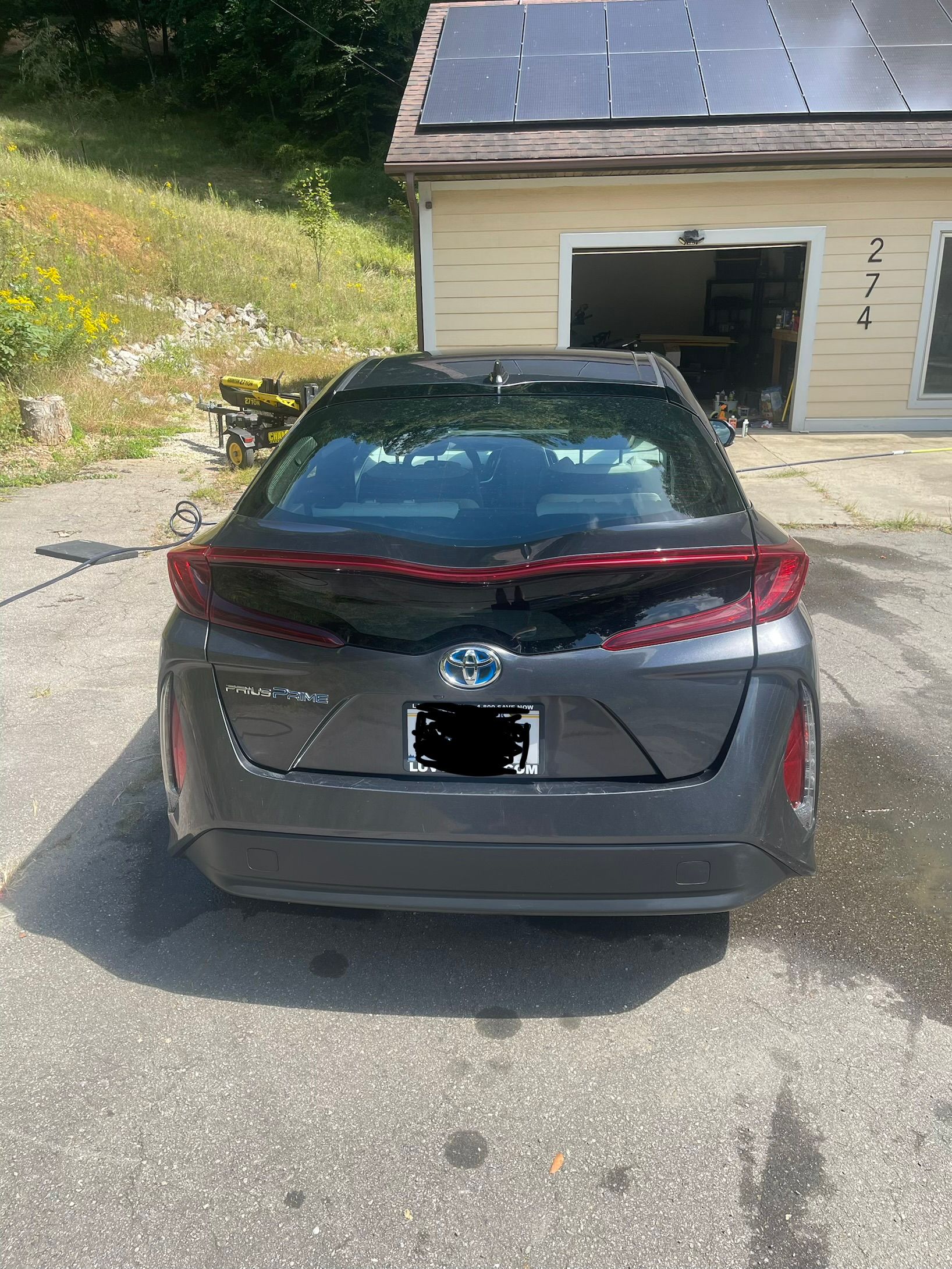Used 2018 Toyota Prius Prime Premium FWD image 5