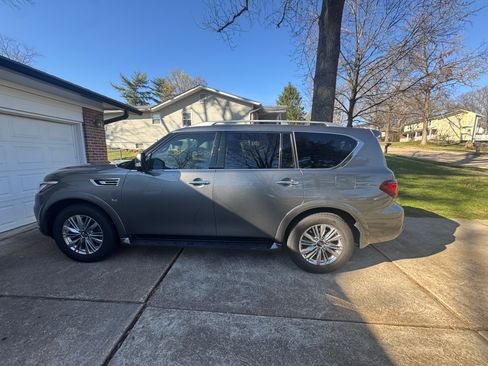 Used 2019 INFINITI QX80 Luxe w/ Proassist Package image 12