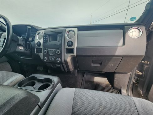 Used 2013 Ford F150 XLT w/ Luxury Equipment Group image 20
