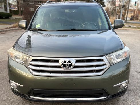 Used 2013 Toyota Highlander SE image 4