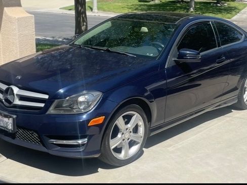 Used 2013 Mercedes-Benz C 250 Coupe image 5