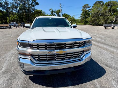 Used 2018 Chevrolet Silverado 1500 LT w/ All Star Edition image 8