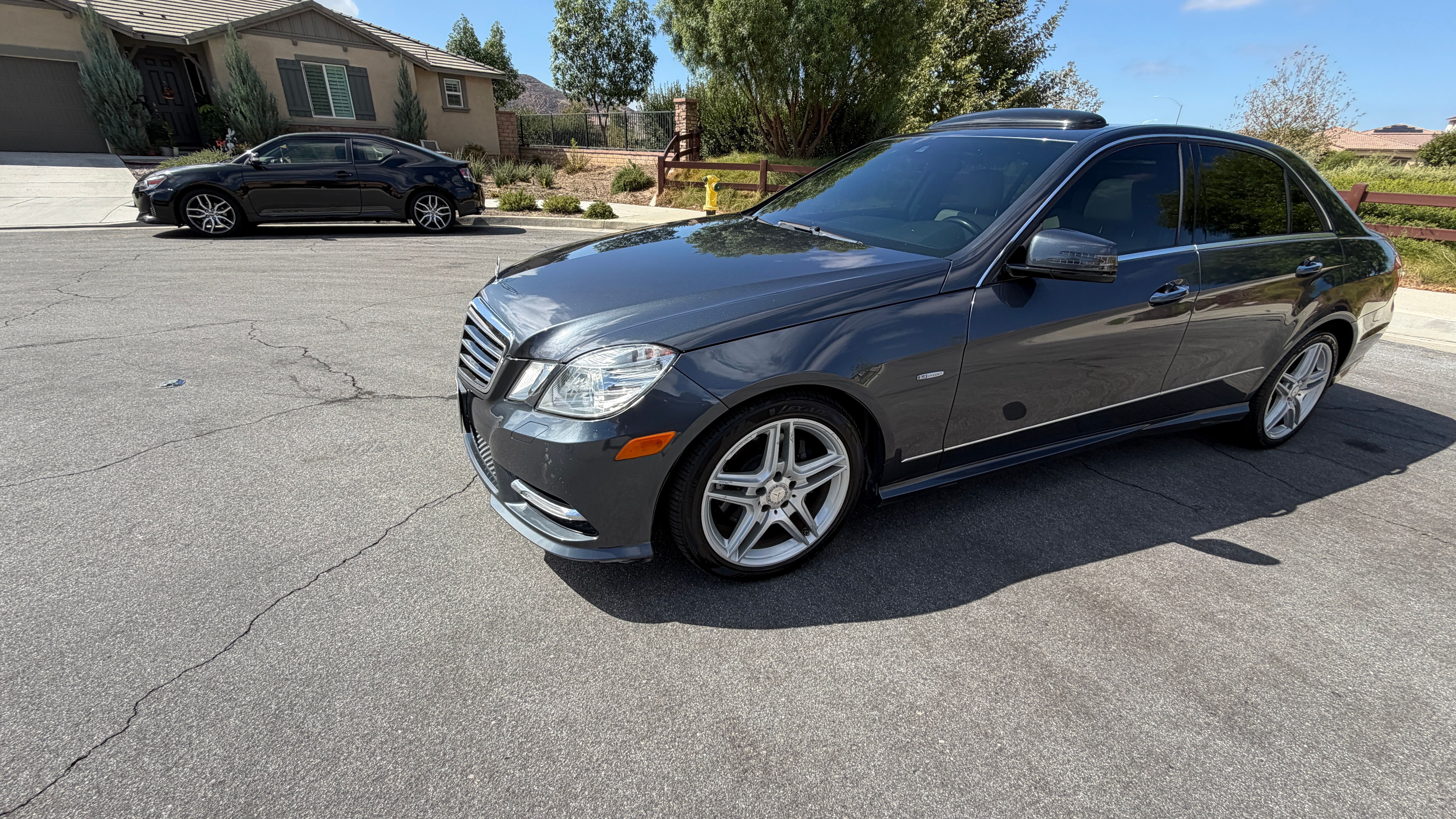 Used 2012 Mercedes-Benz E 350 Sedan image 1