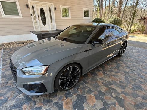 Used 2022 Audi S5 Premium Plus image 2