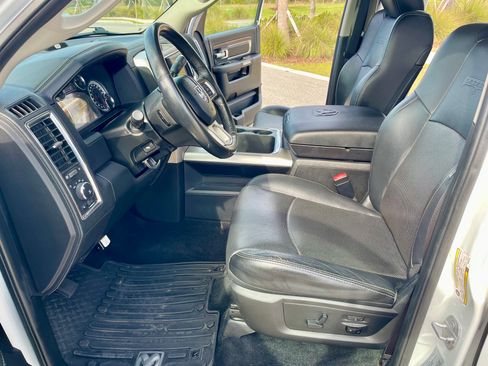 Used 2017 RAM 3500 Laramie image 8