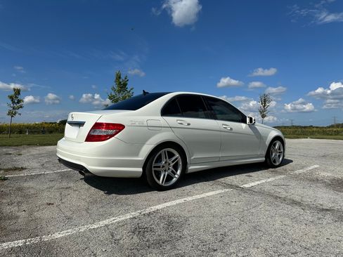 Used 2011 Mercedes-Benz C 300 Sedan image 5