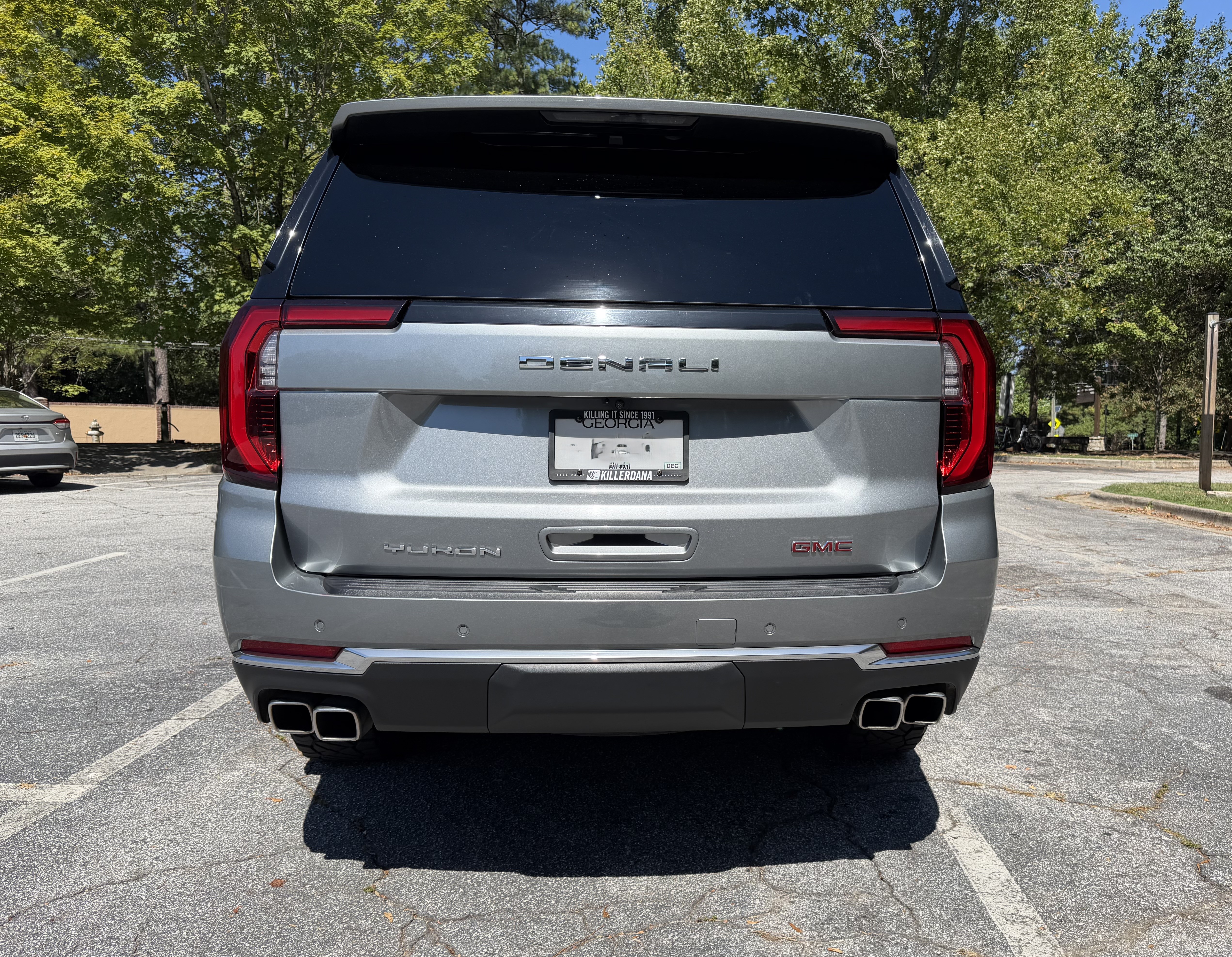 Used 2025 GMC Yukon Denali w/ Sun & Power Step Package AWD/4WD image 6