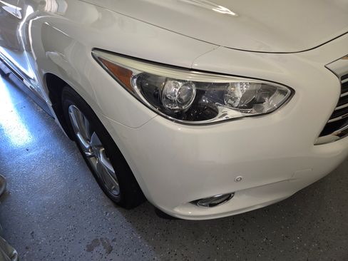 Used 2013 INFINITI JX35 35 Sport Utility 4D w/ Premium Pkg image 13