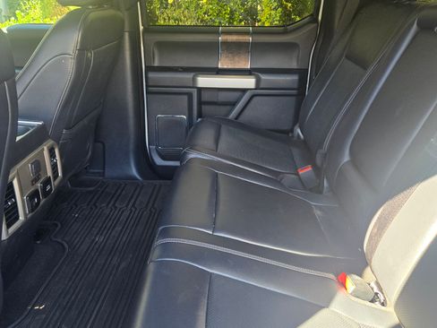 Used 2022 Ford F350 Lariat w/ Tremor Off-Road Package image 12