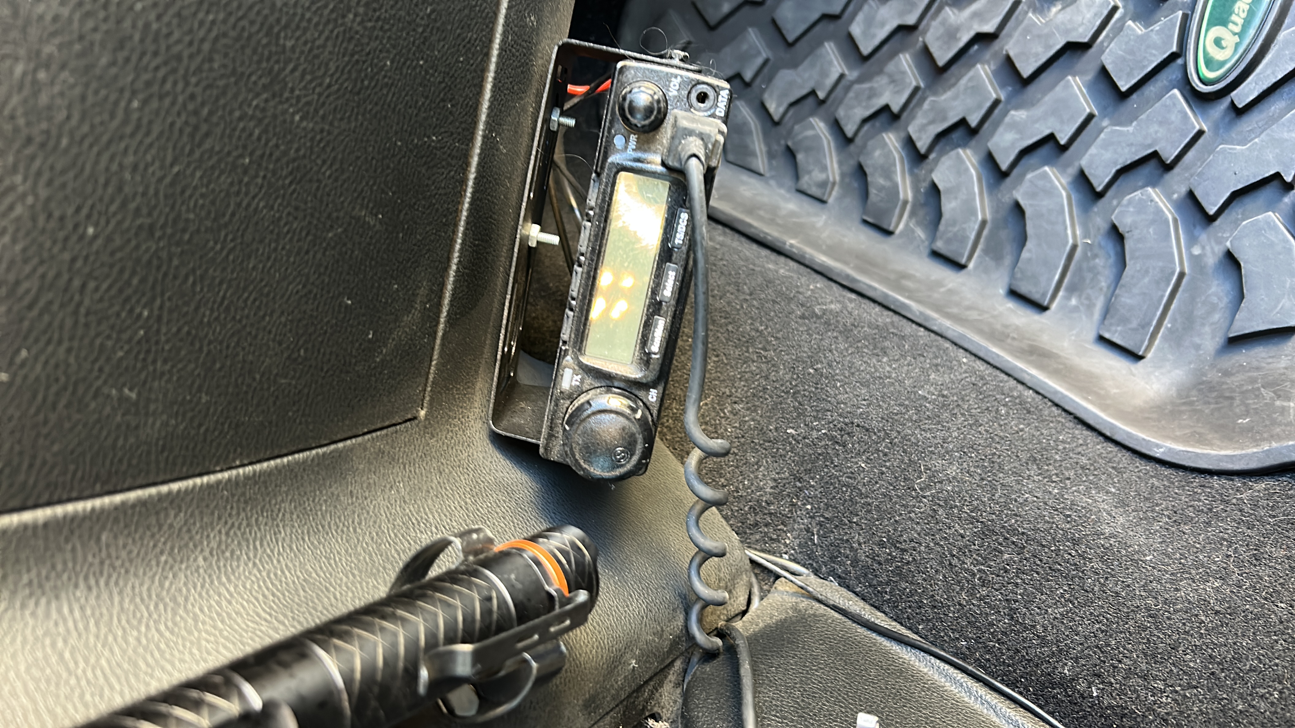 Used 2016 Jeep Wrangler Rubicon w/ Power Convenience Group AWD/4WD image 8