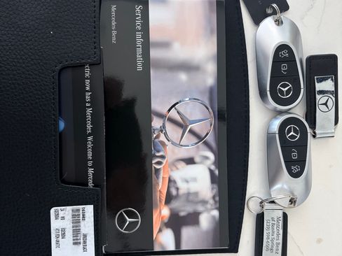 Used 2024 Mercedes-Benz EQE 350+ 4MATIC Sedan image 9