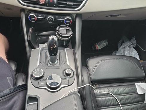 Used 2019 Alfa Romeo Giulia Ti Sport w/ Quick Order Package 22S Sport image 10