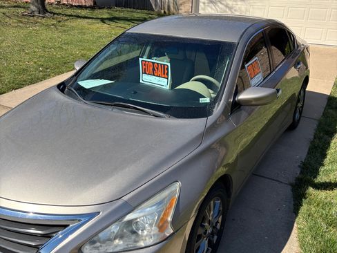 Used 2015 Nissan Altima 2.5 S w/ Power Driver Seat Package image 5