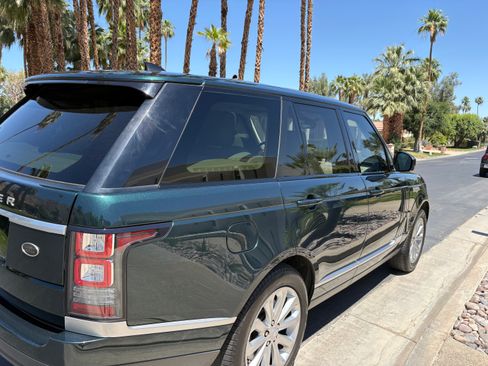 Used 2017 Land Rover Range Rover HSE AWD/4WD image 14