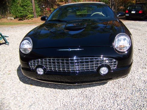 Used 2005 Ford Thunderbird RWD image 1