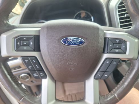 Used 2015 Ford F150 King Ranch w/ Equipment Group 601A Luxury image 18