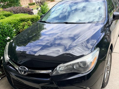 Used 2017 Toyota Camry SE FWD image 18