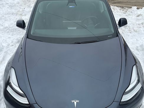 Used 2020 Tesla Model 3 Long Range image 1